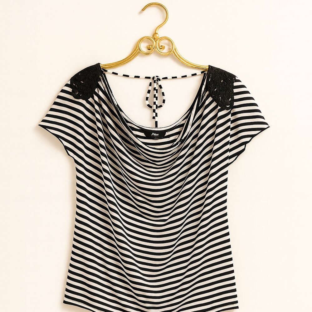 Vintage AB Studio Black & White Striped Tp, Size XL, Excellent Condition